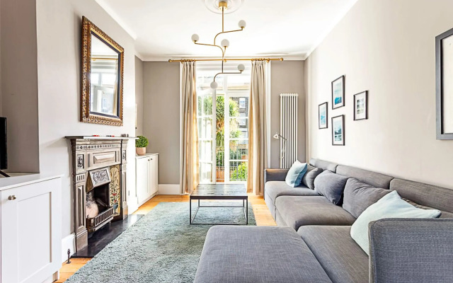 Idyllic Islington Flat