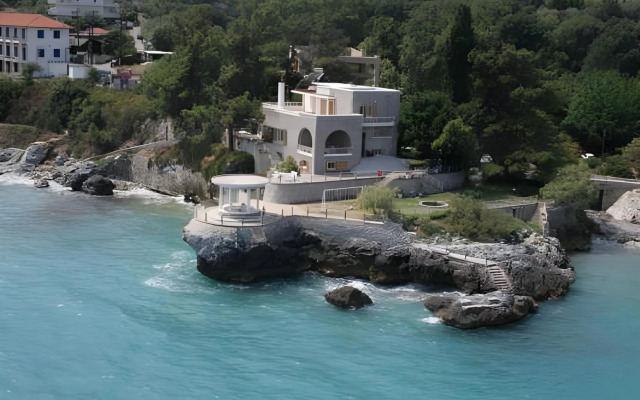 Dias Hotel & Spa