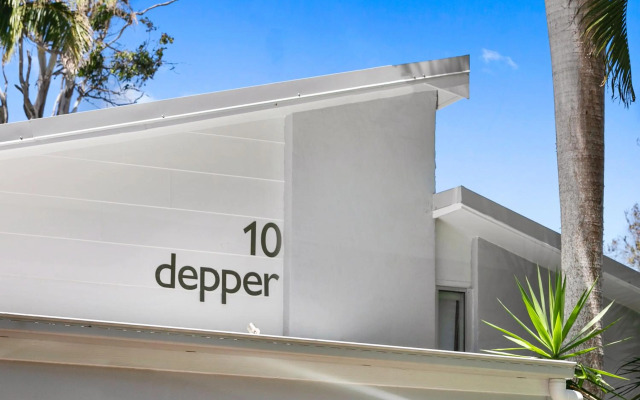 Tranquil & tropical, Sunshine Beach