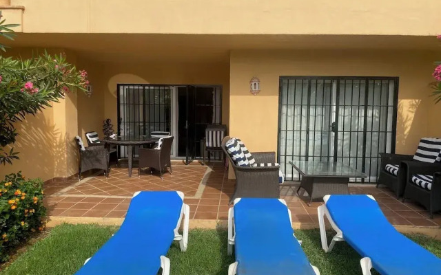 Lovely 2-bed Apartment in Elviria Nr Marbella