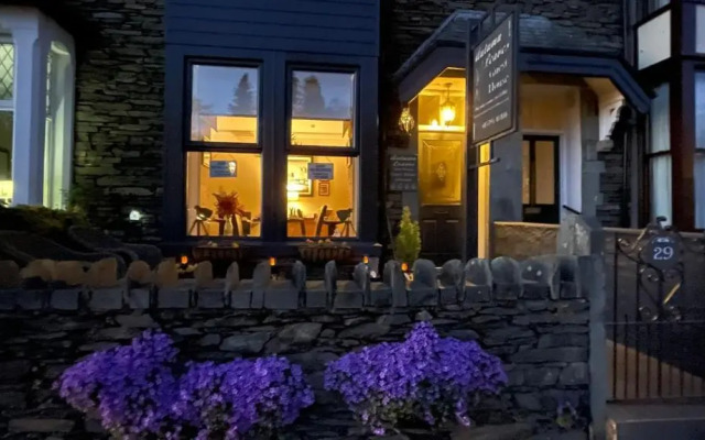 Autumn Leaves Guest House