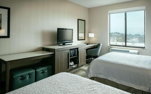 Hampton Inn & Suites Arroyo Grande/Pismo Beach Area, CA