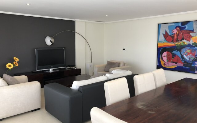 Marina Beach house 8