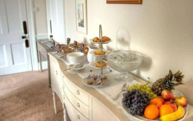 Goss Hall Bed & Breakfast