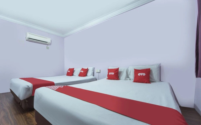 OYO 90417 Apollo Hotel