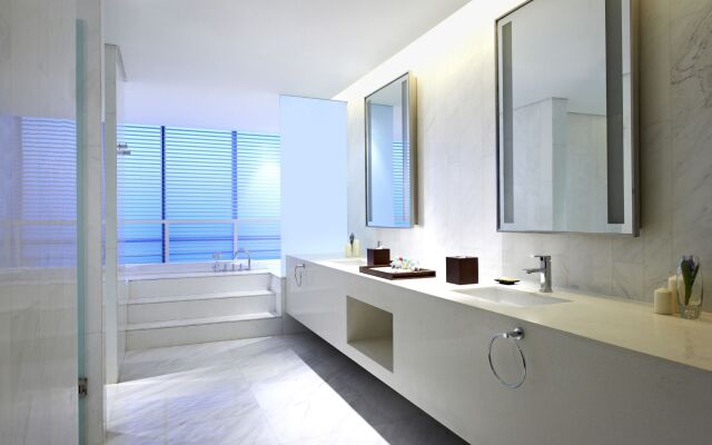 Four Points by Sheraton Qingdao, West Coast