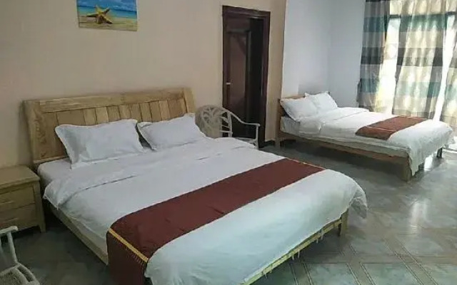 Leisure Travel Rent (Sanya Phoenix Airport Store)