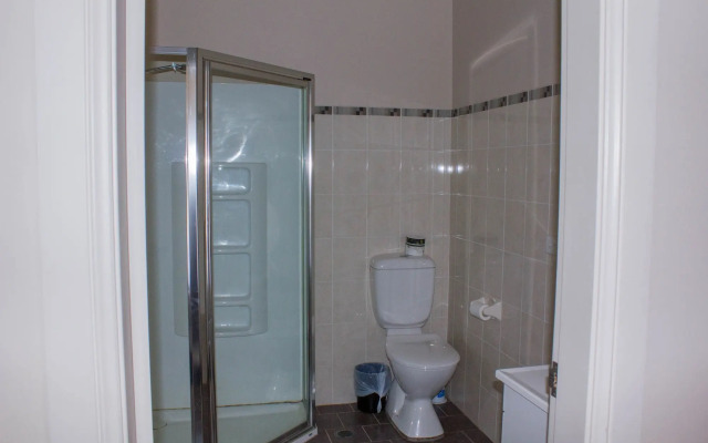 Gardners Inn Hotel