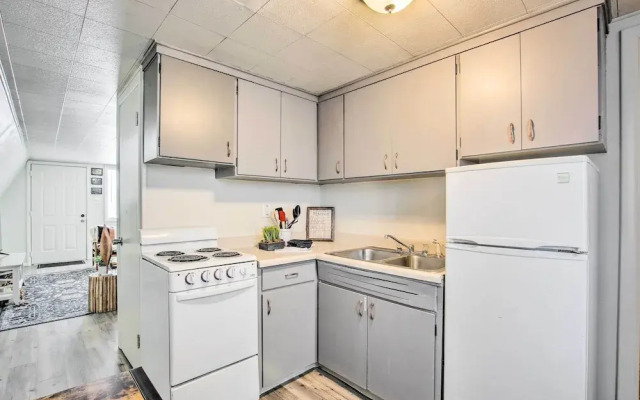 Charming Evanston A-frame: Dog Friendly!
