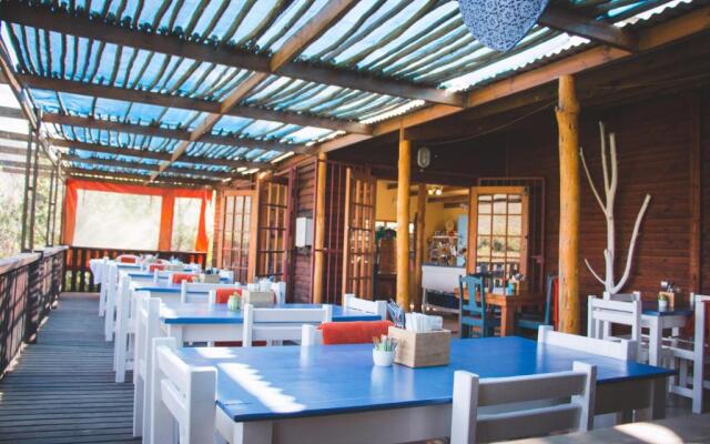 Blue Cow Barn - Boutique Farm