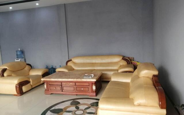 Pai Hotel Kunming West Mountain Nanya Fengqing