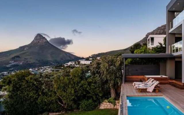Perfect Family Holiday Villa in Camps Bay Spindrift