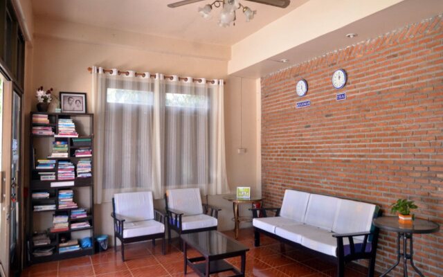Mya Myin Mo Guest House
