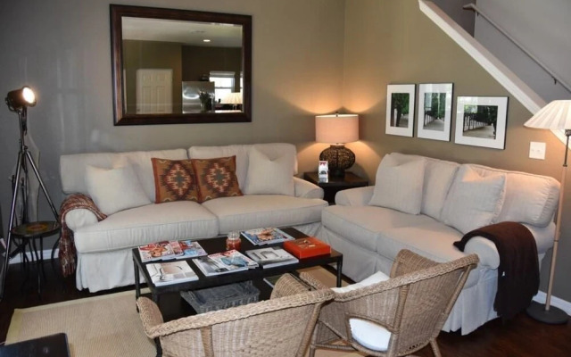 Villa Aventura - Lucaya Village