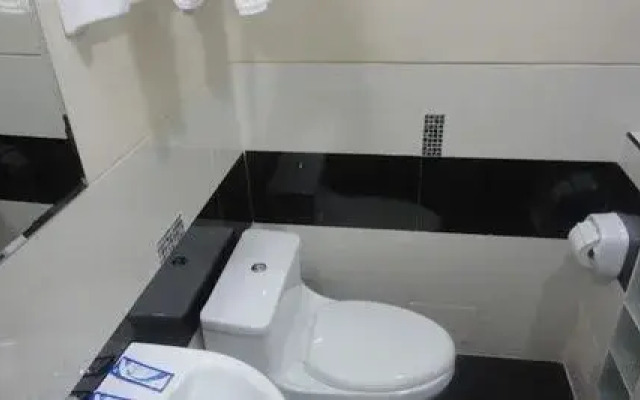 Allison Hotel S.A.C.