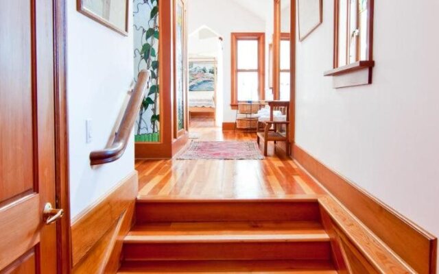 Sooke Harbour House