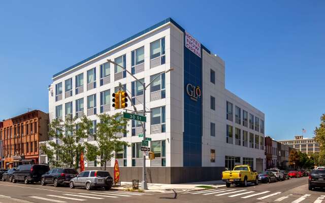 GLō Best Western Brooklyn NYC