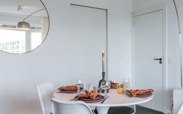 Apartment in Antwerp With View on the Scheldt