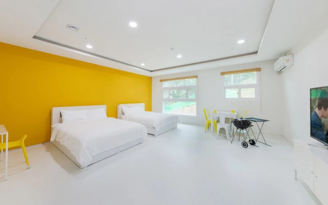 Yeongheungdo Tour Pension