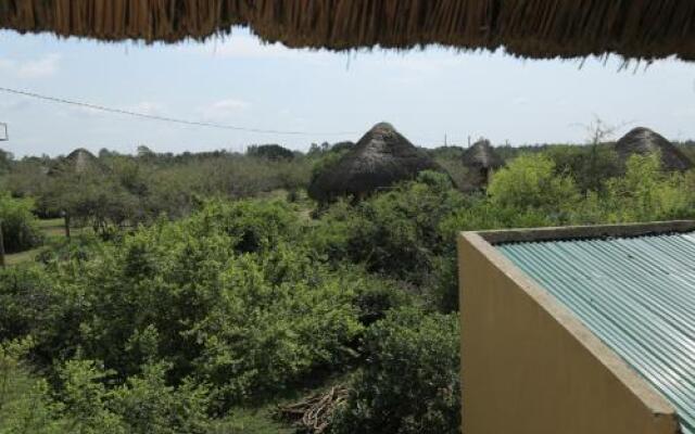 Engiri Game Lodge and Campsite