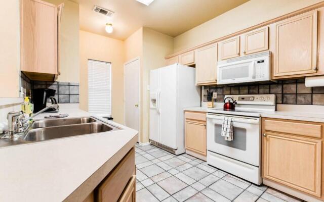 Garland   Spacious Townhouse