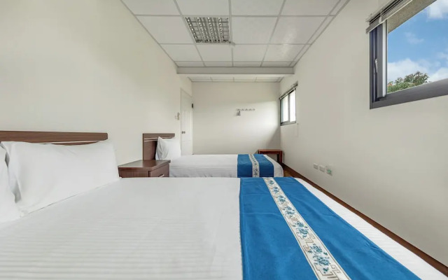 Sun Moon Lake Jinlongshan BnB