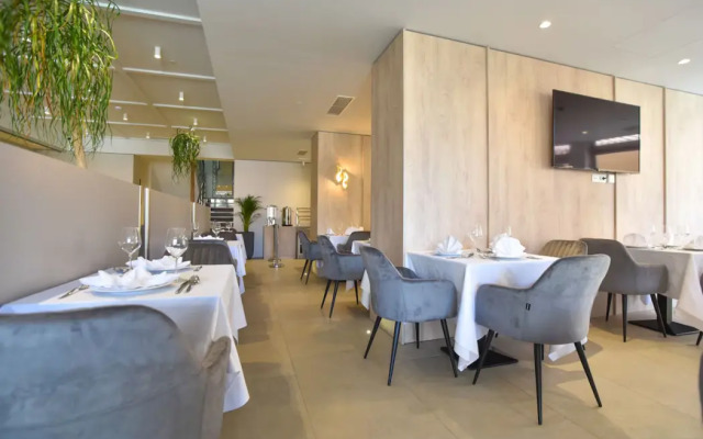 Hotel La Mer