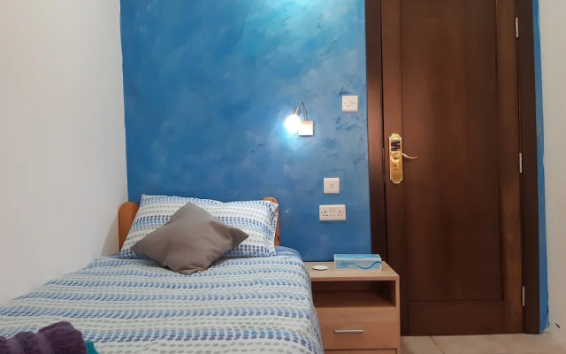 Lingo Hostel