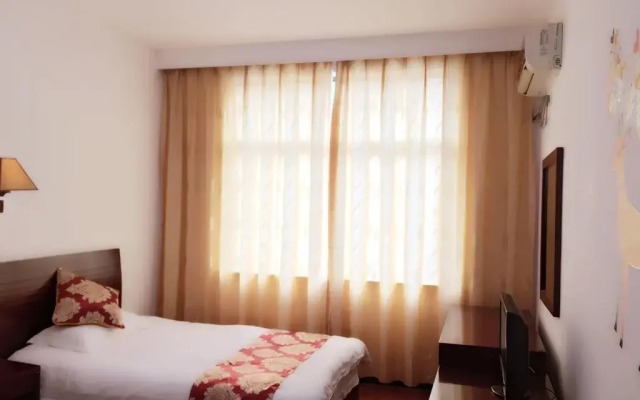 Grapevine Hotel