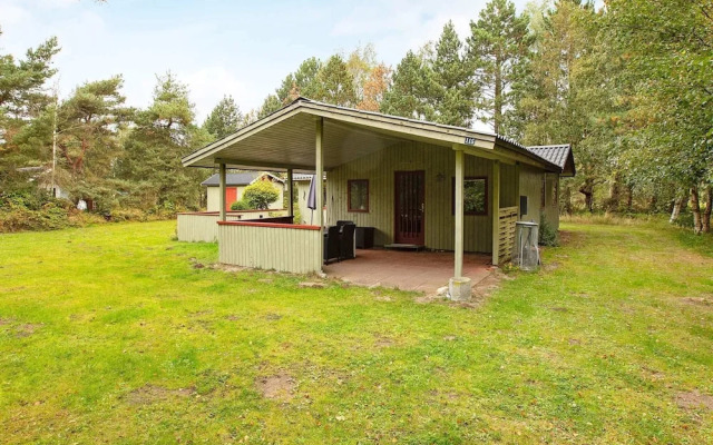 6 Person Holiday Home in Rodby