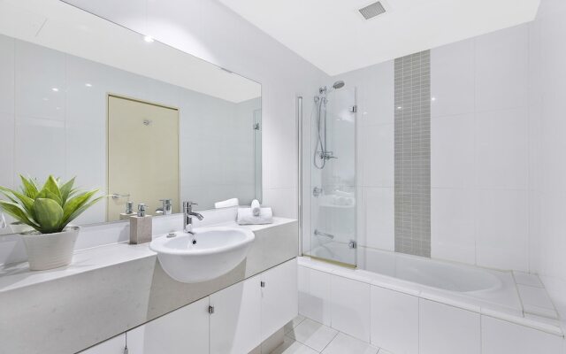 Coast Luxury Apartment 21