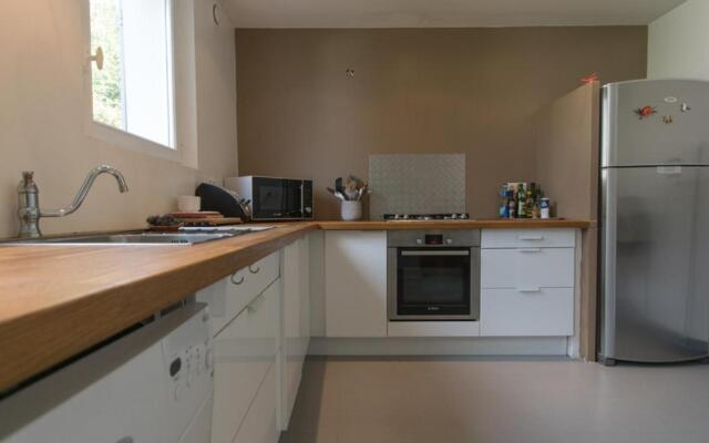 Maison Le Palais, 5 pièces, 9 personnes - FR-1-418-16