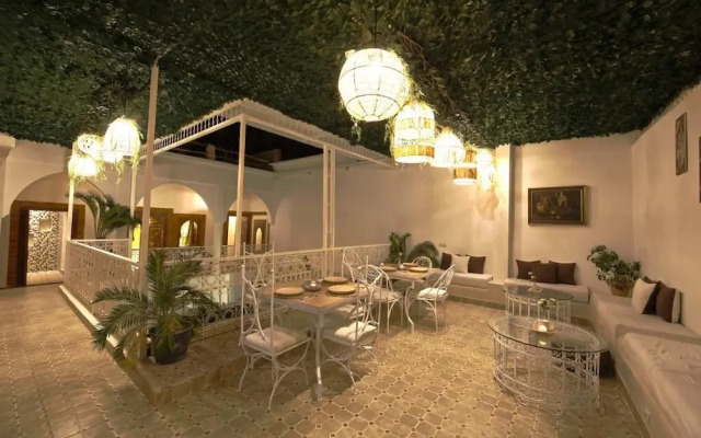 Riad OUM B&B