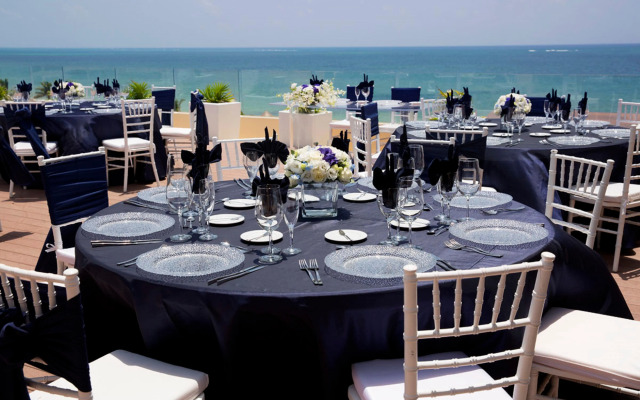 Royalton Riviera Cancun, An Autograph Collection All-Inclusive Resort & Casino