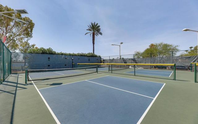 Sun Lakes Home: Fire Pit, Patio, Grill!