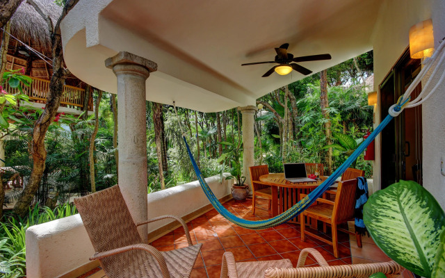 Riviera Maya Suites