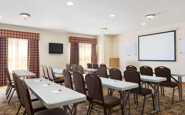 Country Inn & Suites by Radisson, Smyrna - Atlanta Northwest