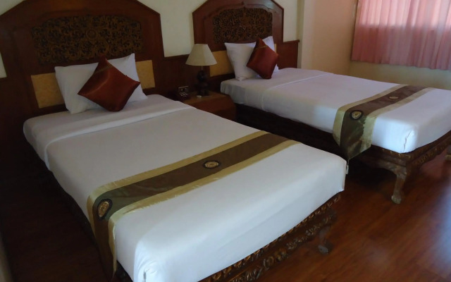 Top North Hotel