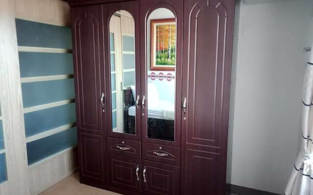 Ridgewood Towers Condotel