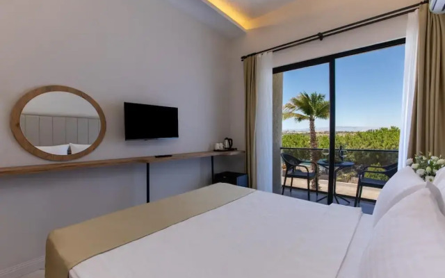 Enki Spinoza Thermal Resort Hotel