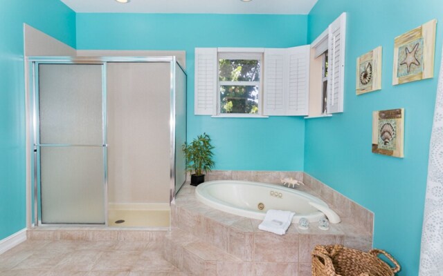 Ark-captiva Beach Villas