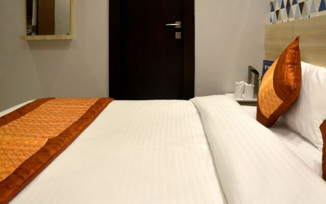 OYO 7044 Hotel Megha