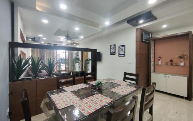 MOON3BHK By Wabi Sabi Stays