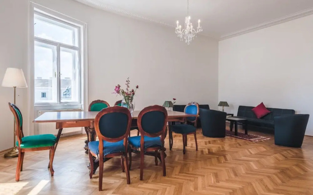 Duschel Apartments Imperial Living