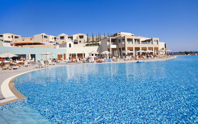 Отель Blue Lagoon Village