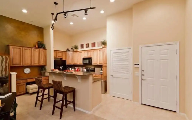 Acacia Loft By Signature Vacation Rentals