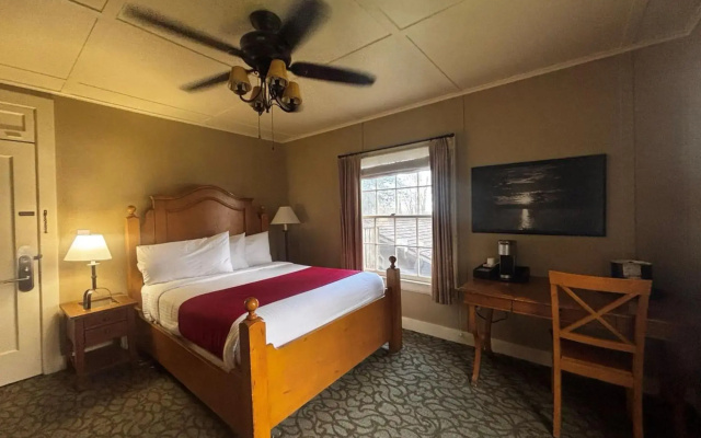 Lake Quinault Lodge