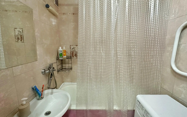 Апартаменты на переулке Светлогорский 10