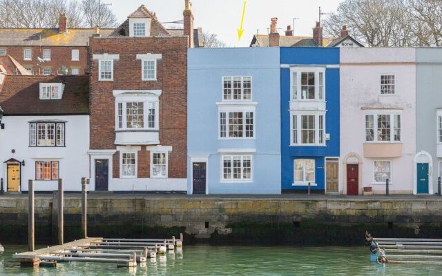 The Boat House