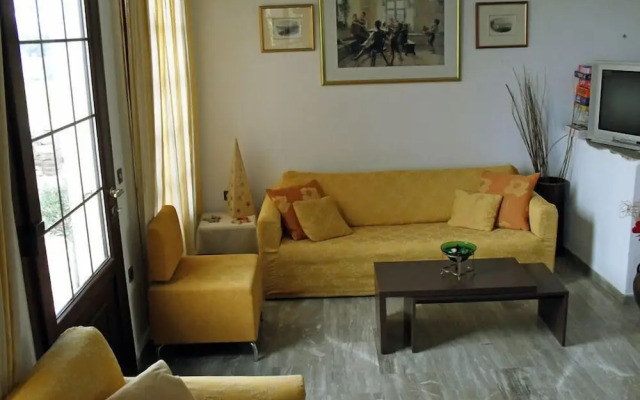 Fikas Hotel